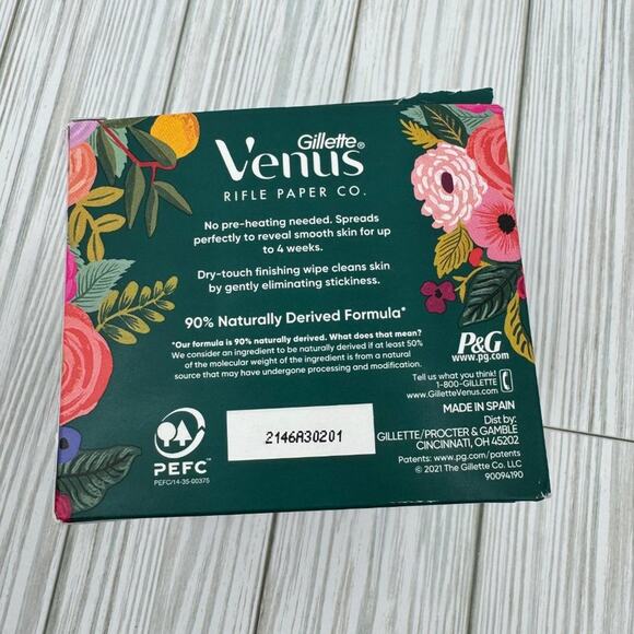 Gillette Venus Rifle Paper co. caramel wax kit 5.29 oz NEW - Picture 4 of 6